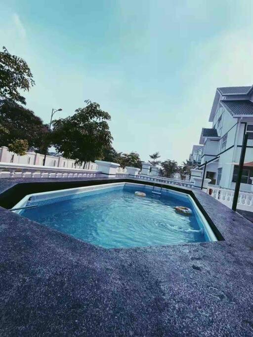 3 Storey Swimming Pool&Projector House Setia Alam 莎阿南 外观 照片